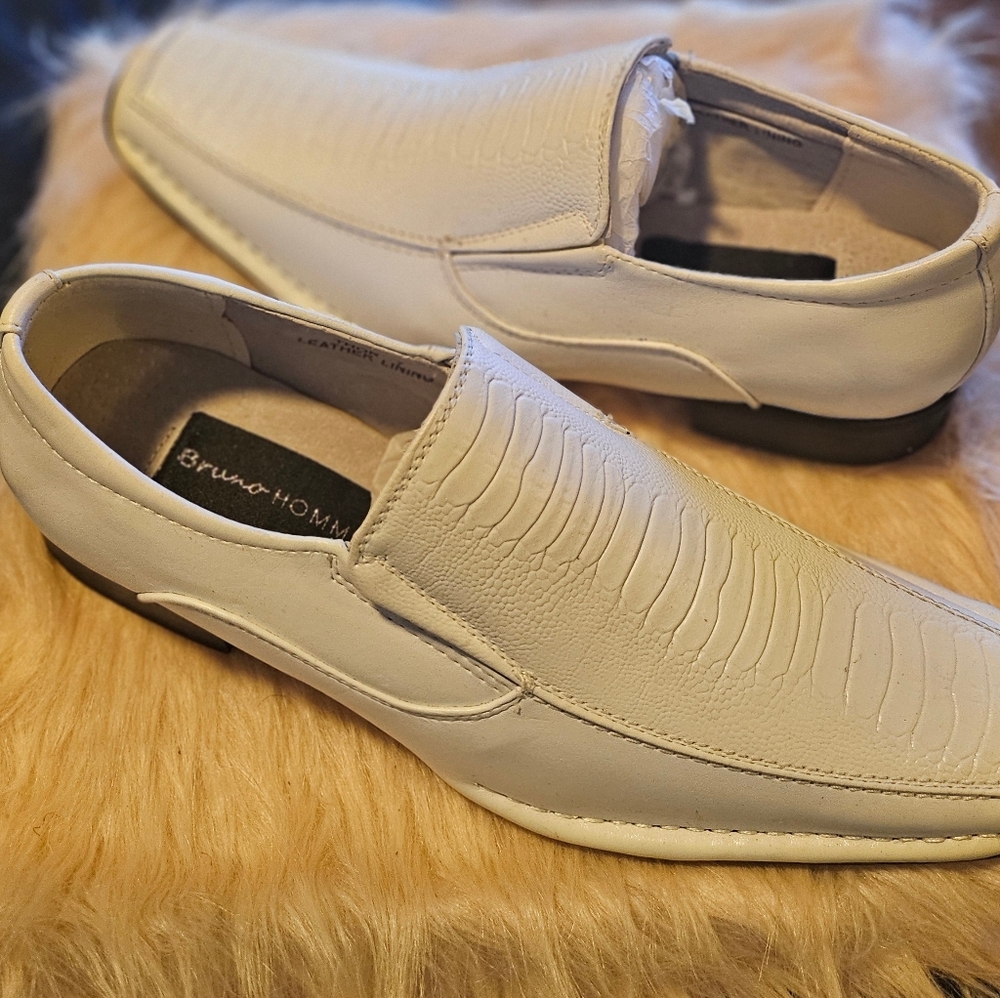 Mens shoes